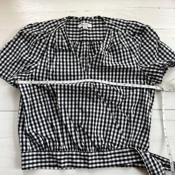 Madewell Short-Sleeve Wrap Top in Gingham Check S - Picture 13 of 13